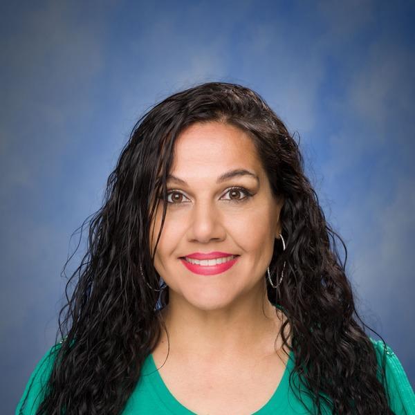 SuzannaAndrade's Profile Photo