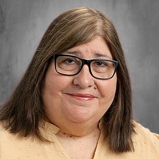 MyraGomez's Profile Photo