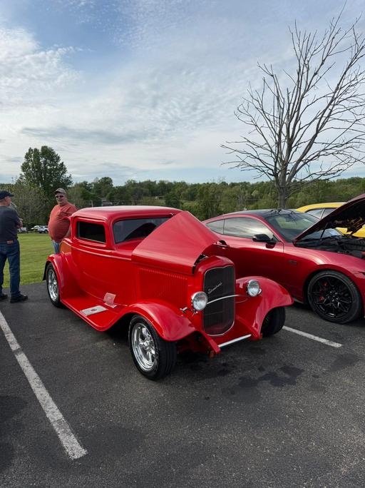 Pictures from the car show.