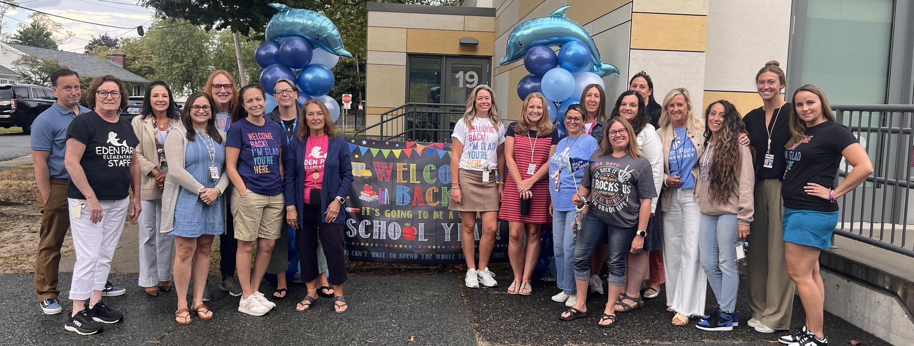 Eden Park staff welcome back picture