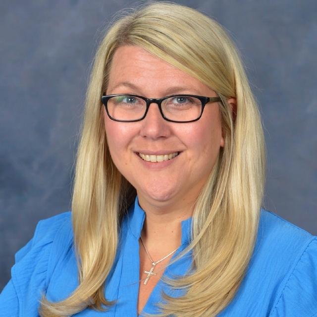 AmandaMeador's Profile Photo