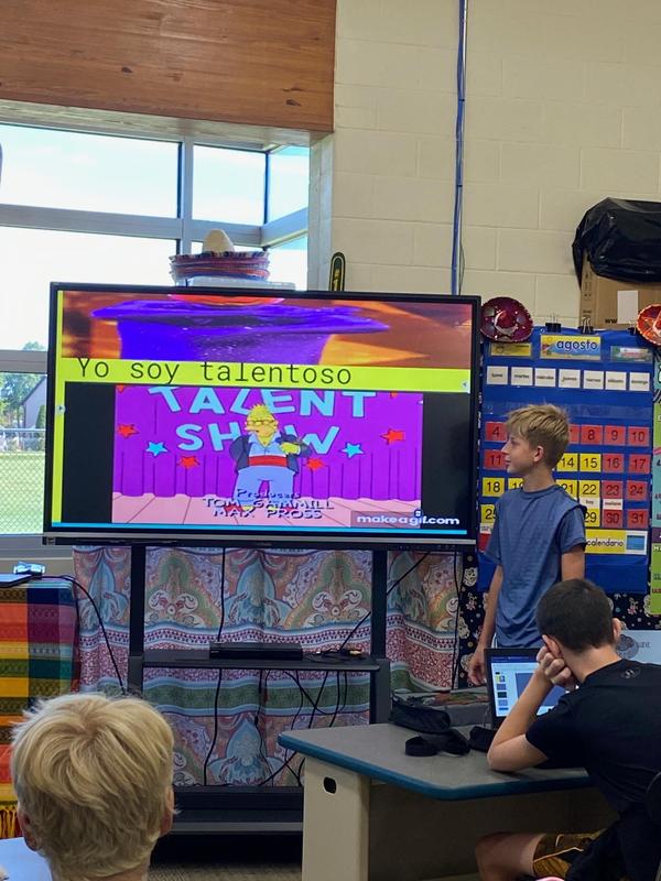 Seventh grade Español at CCMS