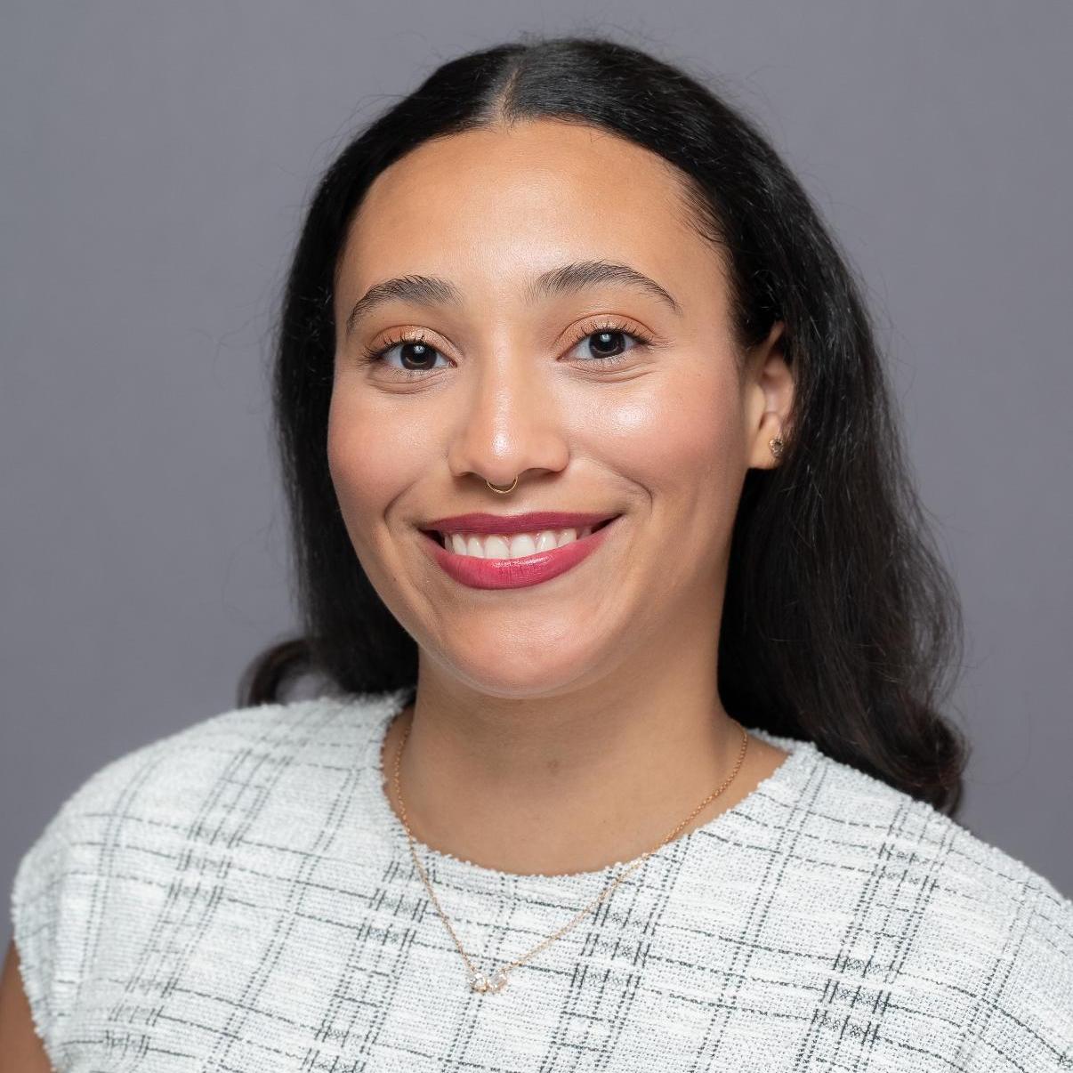 AngelinHernandez's Profile Photo