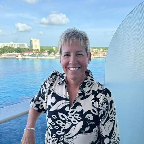 HollyRitenour's Profile Photo
