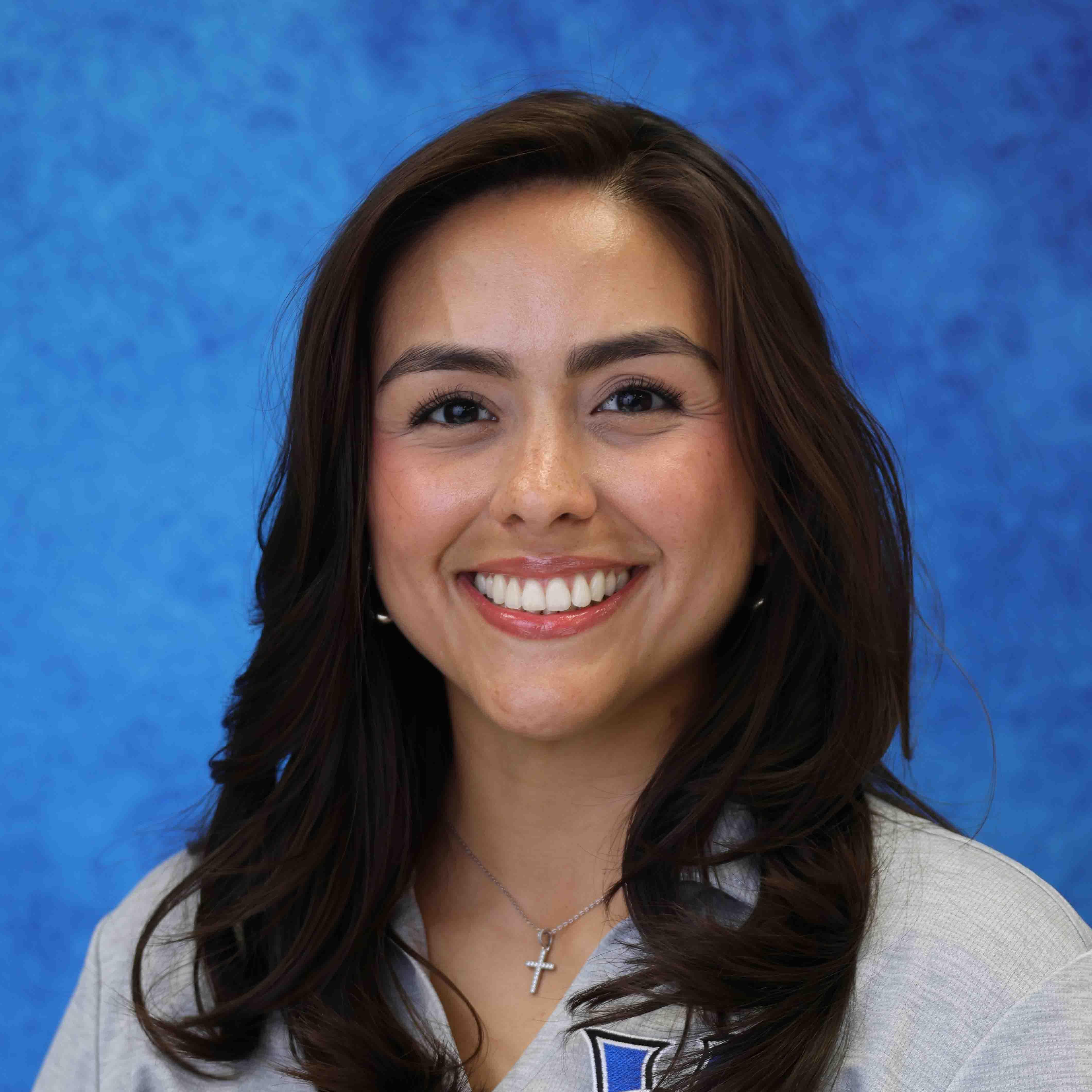 DenielleIslas's Profile Photo