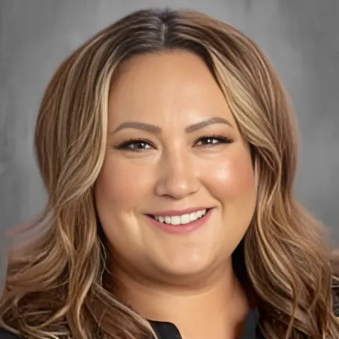 LiaHernandez's Profile Photo