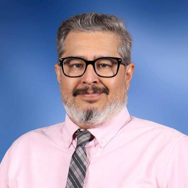 RobertoMarquez's Profile Photo