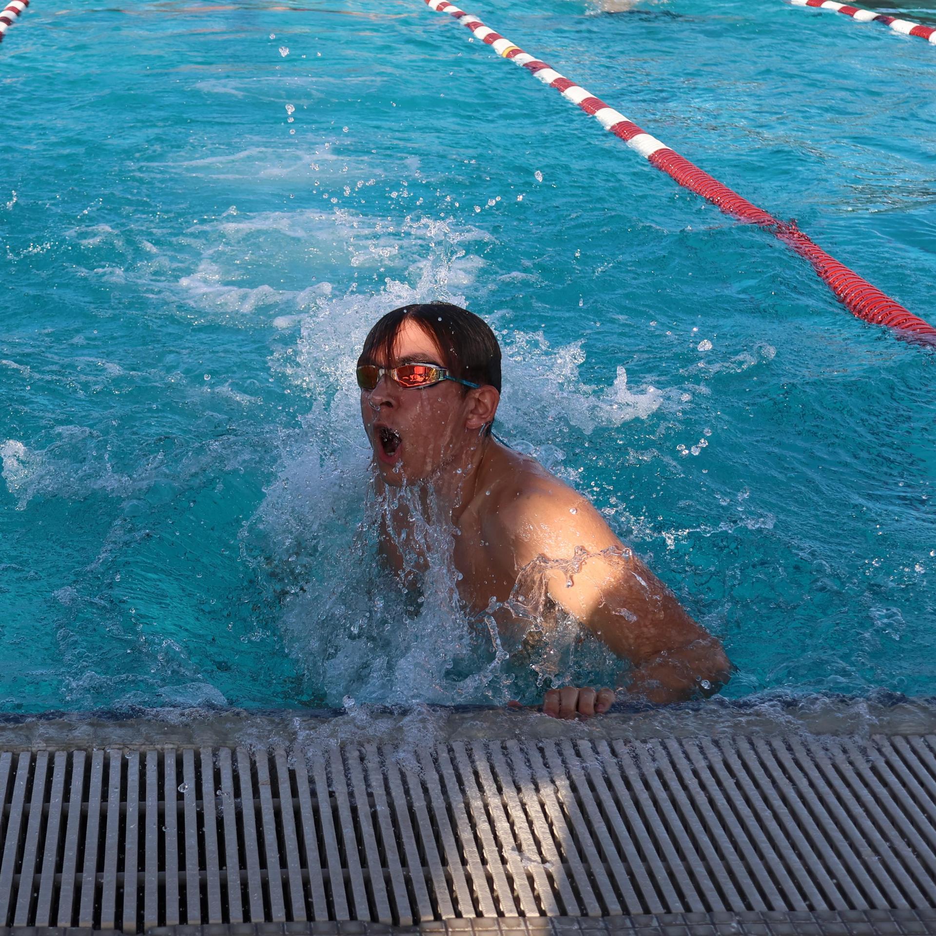 Everett Dunn swimming