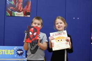 PYSchBookFair_10-7_19.JPG