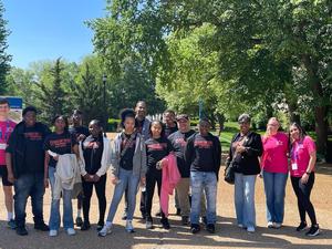 HFS 8th Grade Scholars on their Urban Passport Road Trip