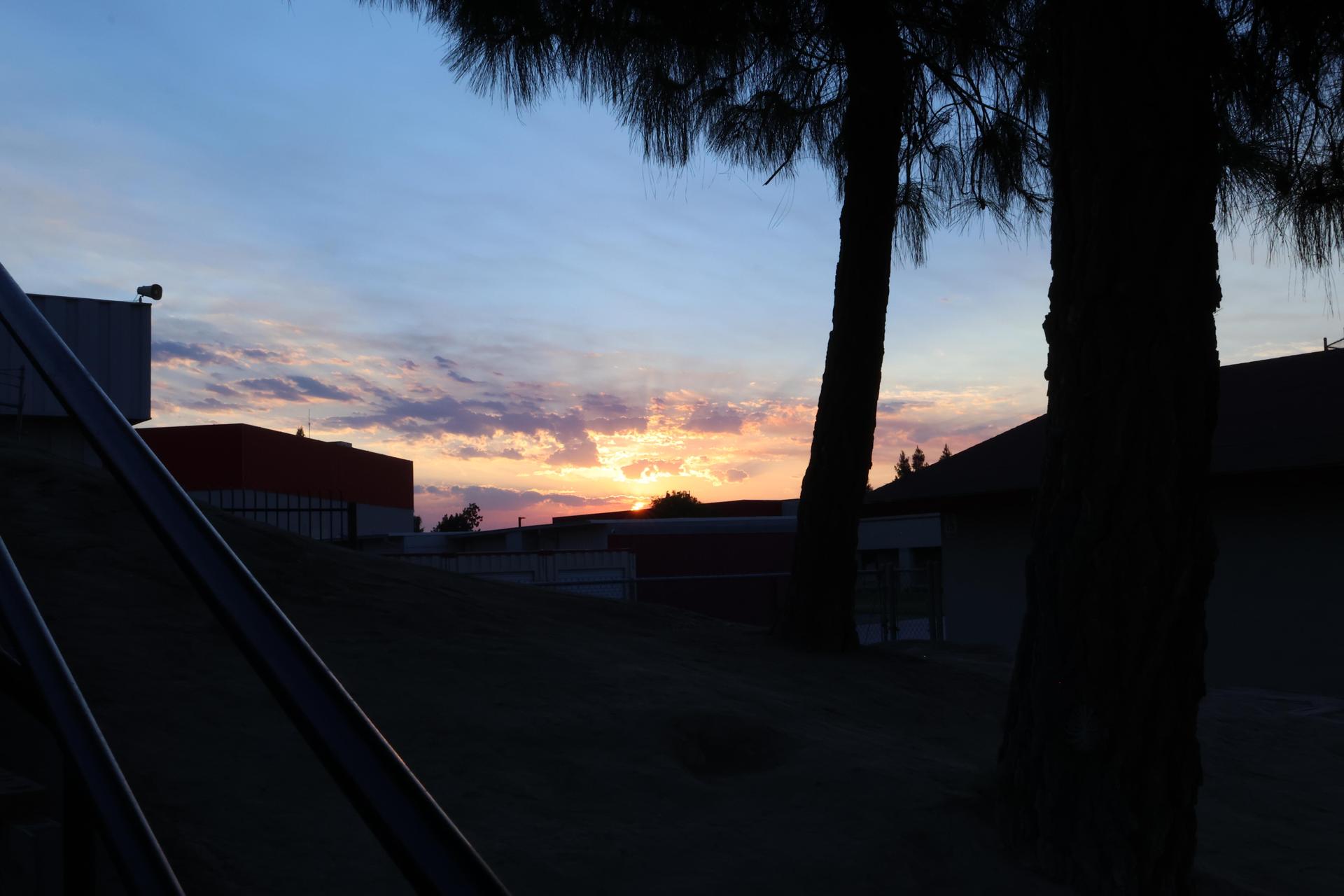 Students and Staff at the Senior Sunrise 8