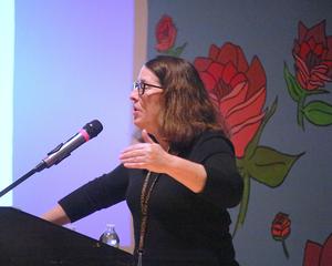 Acclaimed Children’s Author Pam Muñoz Ryan Visits the Whelan School